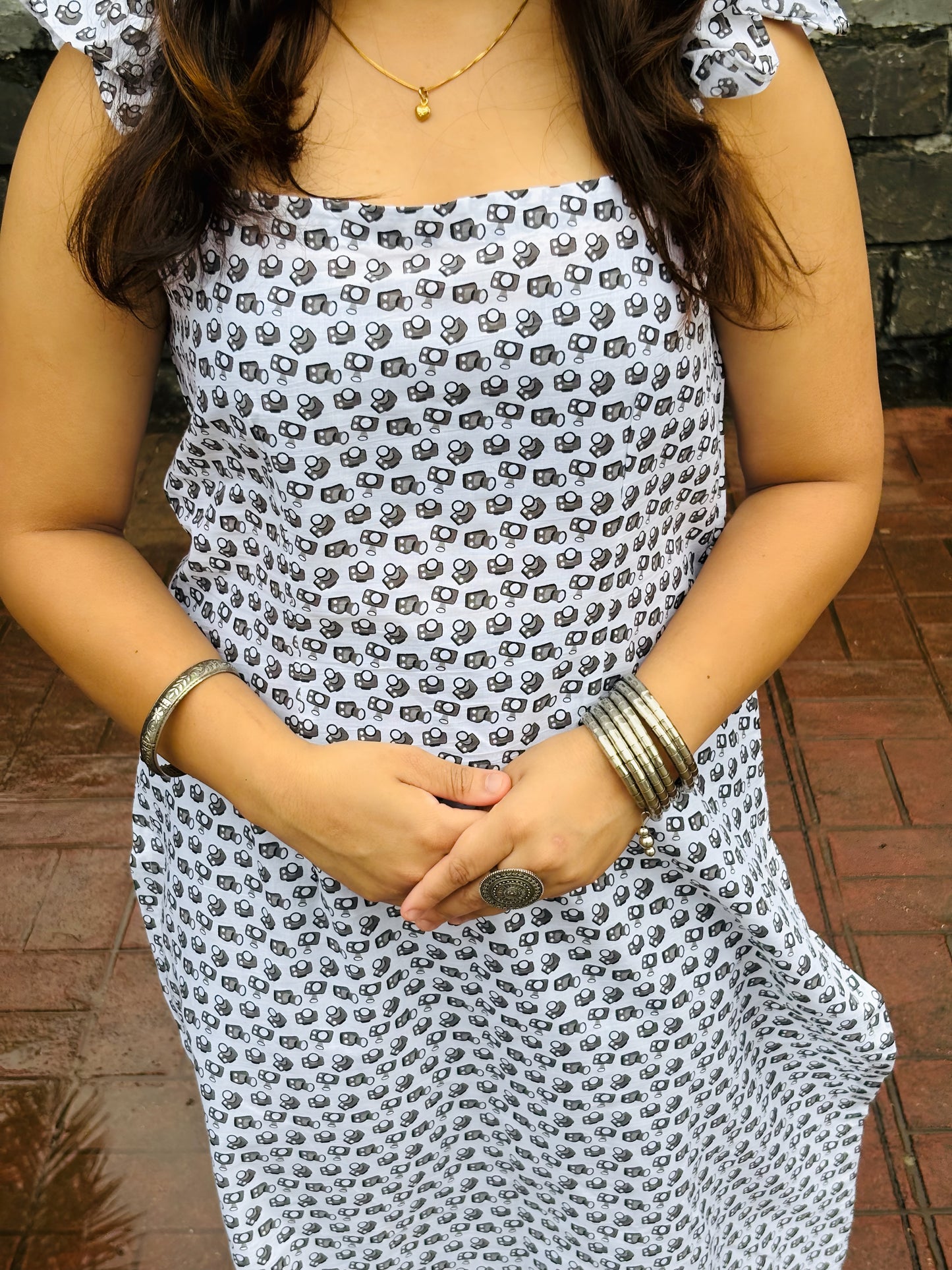 Alia - Long Sleeveless Kurti