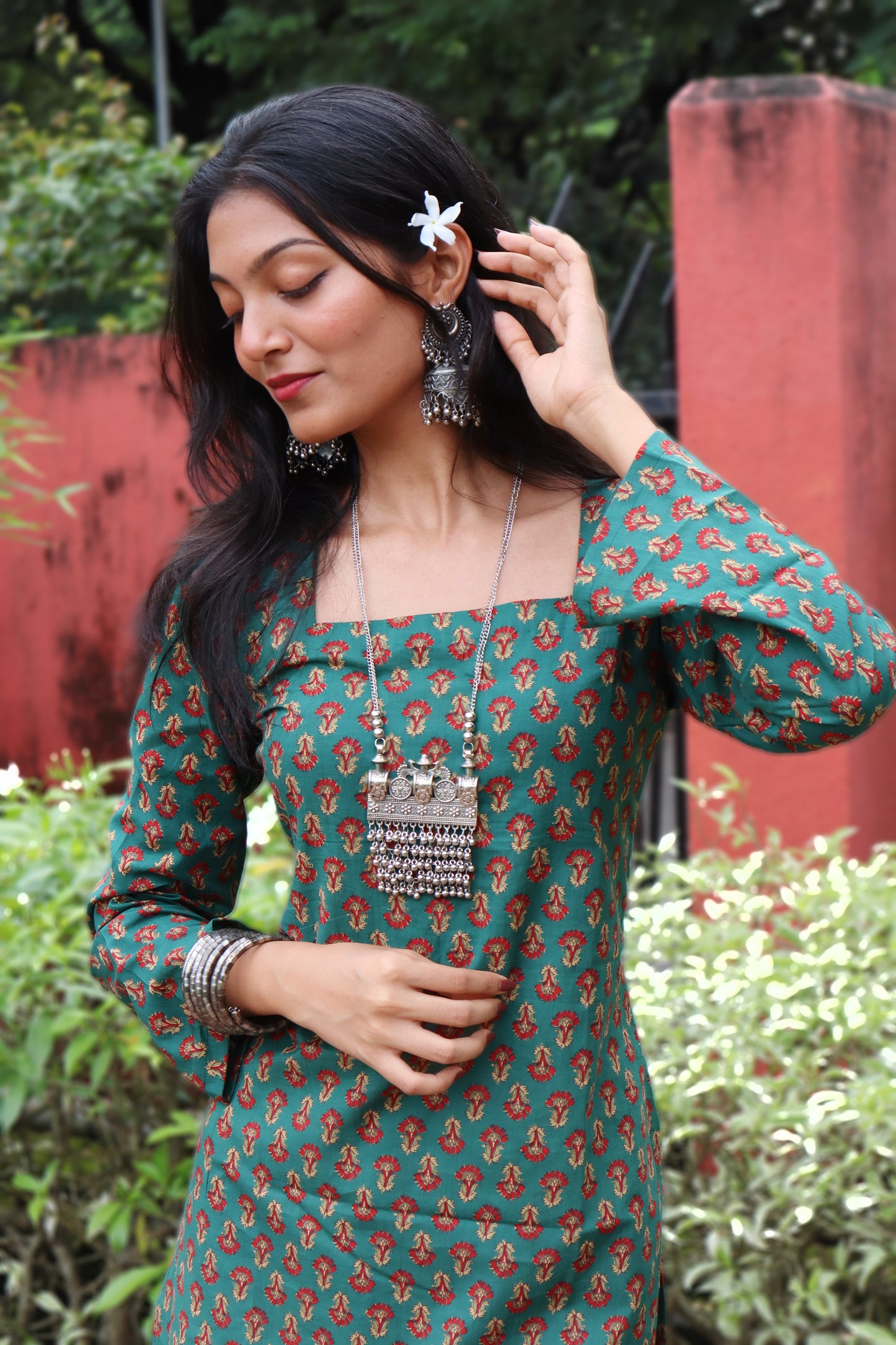 Masakali - Full Sleeves Corset Back