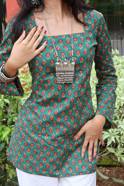 Masakali - Full Sleeves Corset Back