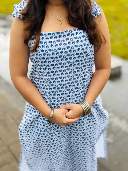 Alia - Long Sleeveless Kurti