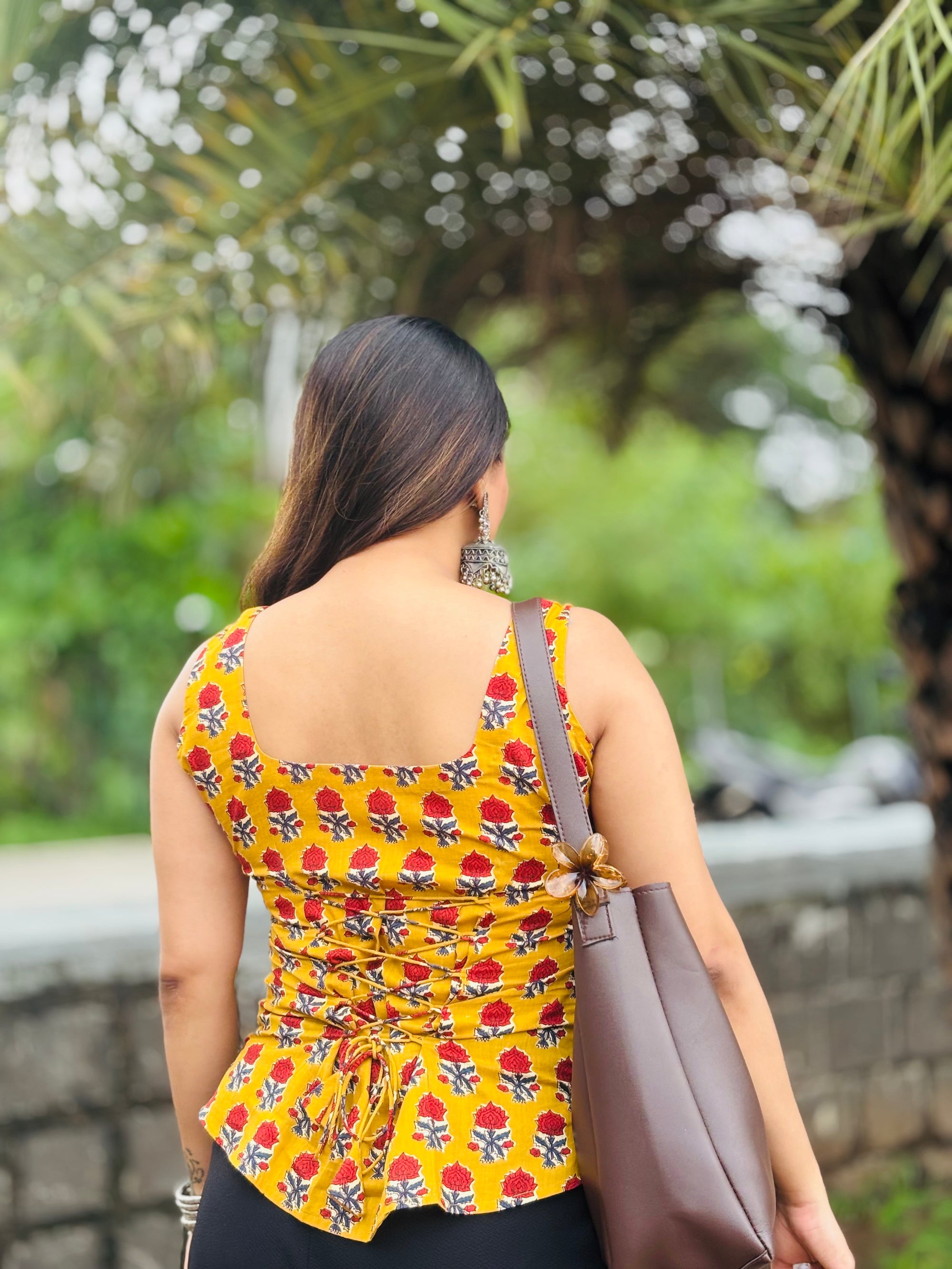 Peeli Dhoop – Kalamkari Cinched-Back Top